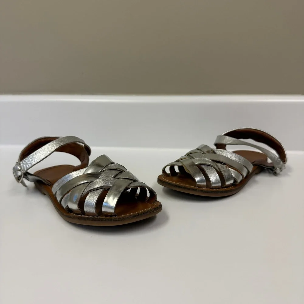 Mini Boden Kids Metallic Silver Strappy Sandals Size 32 Caged Buckle Ankle Strap